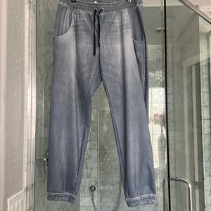 Lucy joggers denim color